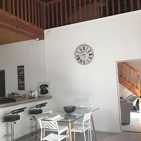 Chez Alex Et Sophie Villa Louzac-Saint-Andre Екстериор снимка